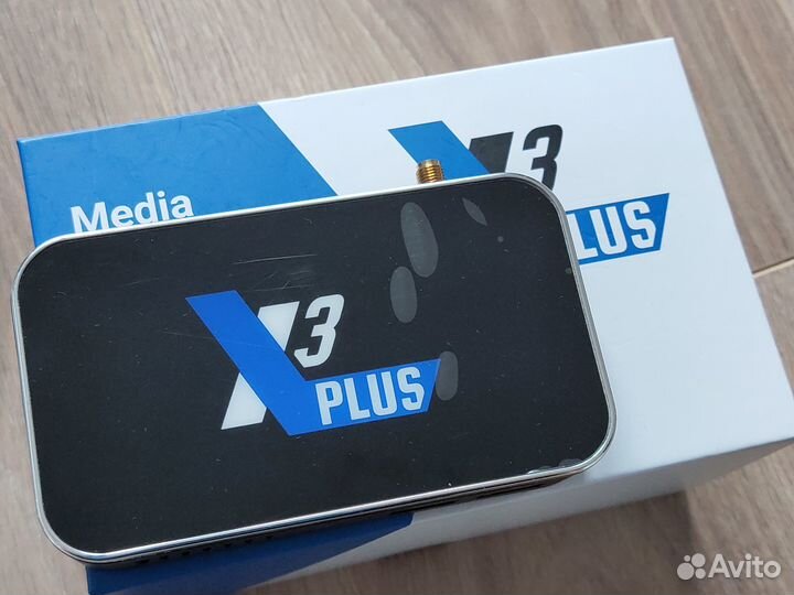 Андроид тв приставка Ugoos X3 Plus 4/64Gb (новая)