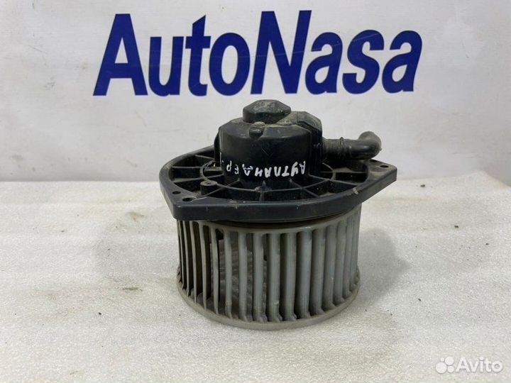 Моторчик отопителя Mitsubishi Outlander 2001-2008