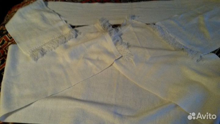 3шарфа:шарф- палантн синий И 2 белых