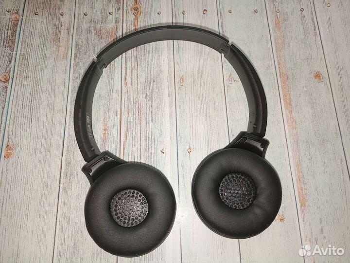 Беспроводные наушники Panasonic