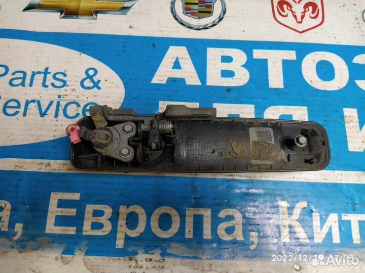 Ручка передняя левая Jeep Grand Cherokee WK 05-10