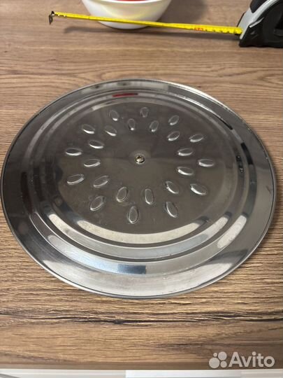 Крышка металлическая универсальная до 24 см