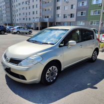 Nissan Tiida 1.5 AT, 2008, 340 000 км, с пробегом, цена 640 000 руб.