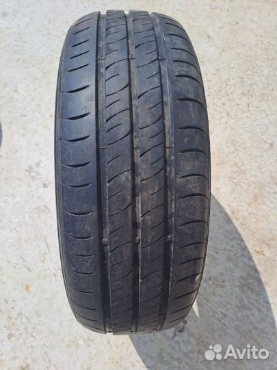 Kumho Solus HS61 205/60 R16