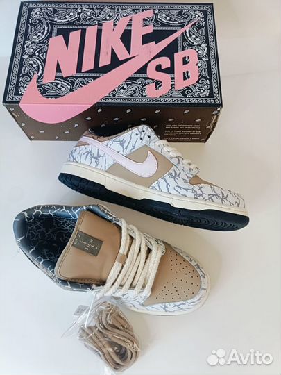 Кроссовки мужские Nike SB Dunk x Travis Scott