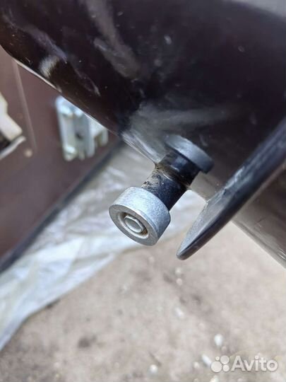 Надувная лодка с мотором