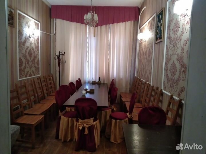 Кафе-ресторан в центре города, готовый бизнес