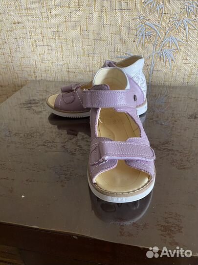 Ортопедические сандали