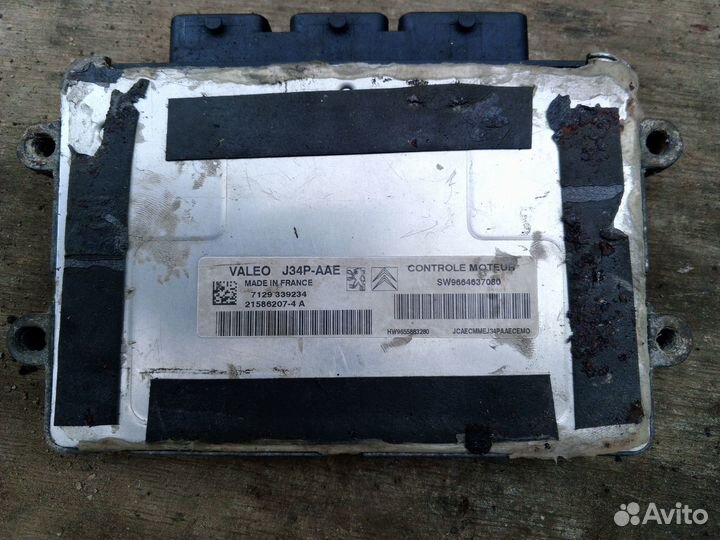 Блок управления двс на Пежо 206 2009г