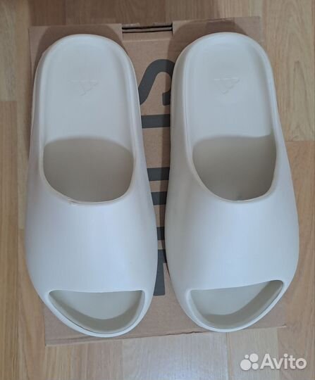 Adidas yeezy slide шлёпанцы