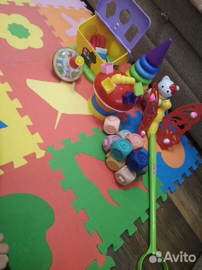 Развивающие игрушки для малышей