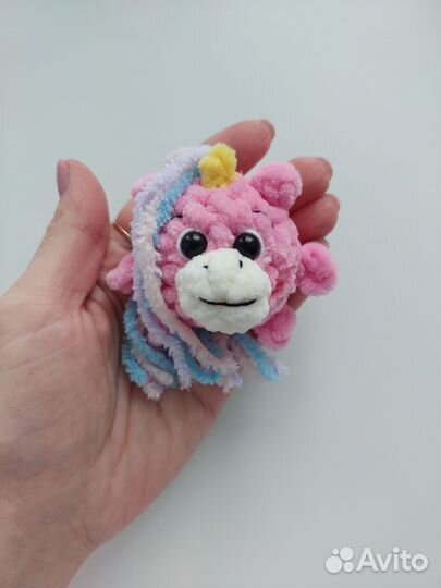 Вязаный брелок единорожка,зайка