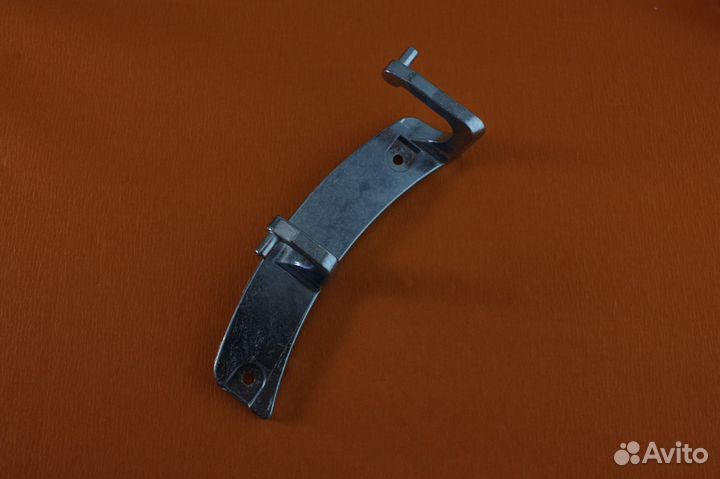 Петля люка для стиральной машины LG (4774EN2002A)