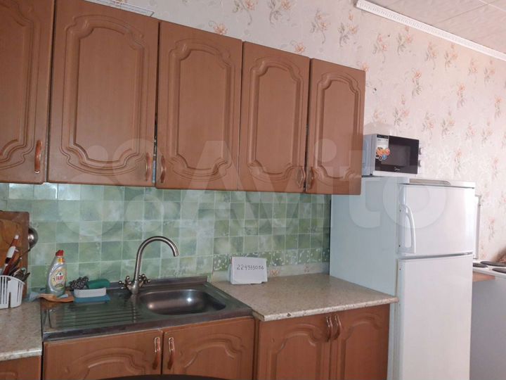 2-к. квартира, 80 м², 4/15 эт.