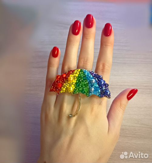 Брошь ручной работы