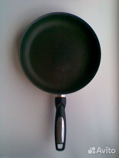 Сковороды,Крышка Фирм.Tefal,Vari,Противень-Чугун