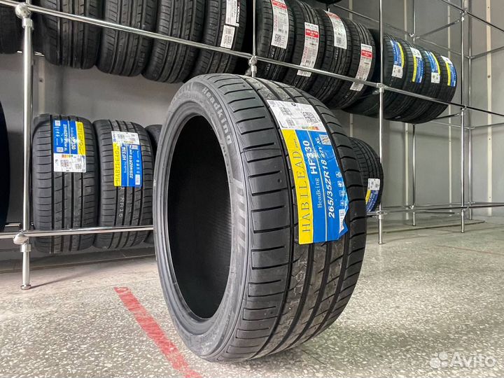 Habilead HF330 265/35 R18 97Y