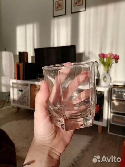 Стаканы, фужеры