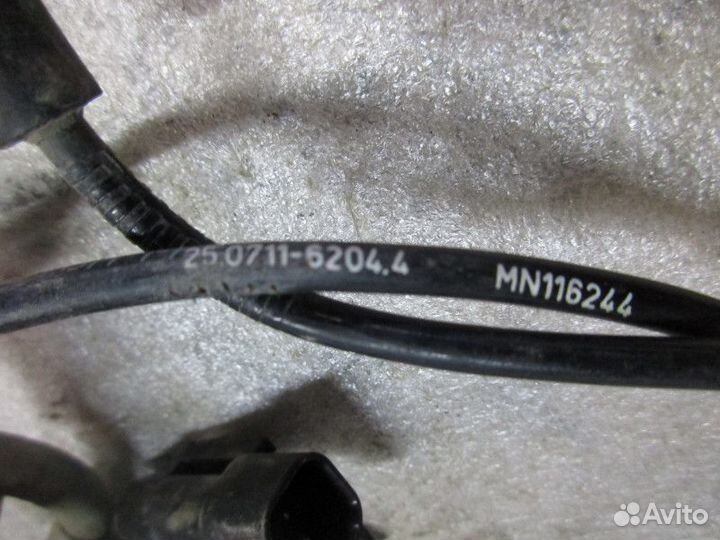 Датчик ABS задний правый Mitsubishi Outlander XL