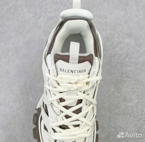 Кроссовки Balenciaga Track 3.0 Beige/Brown