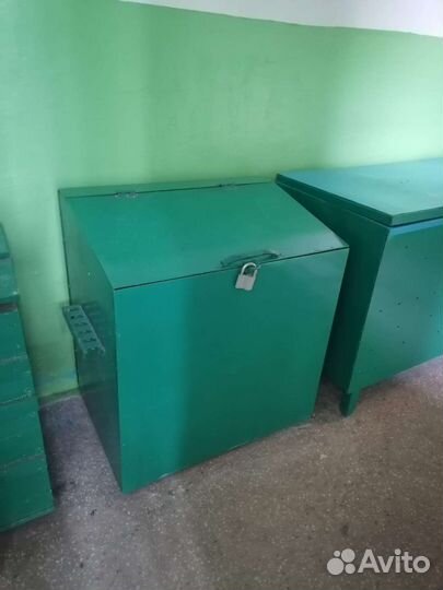 Ящик металлический