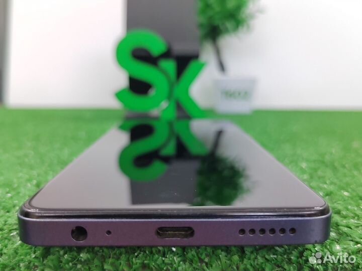 TECNO Spark 10 Pro, 8/256 ГБ