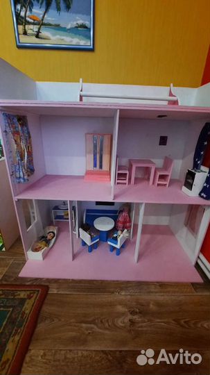 Домик кукольный большой