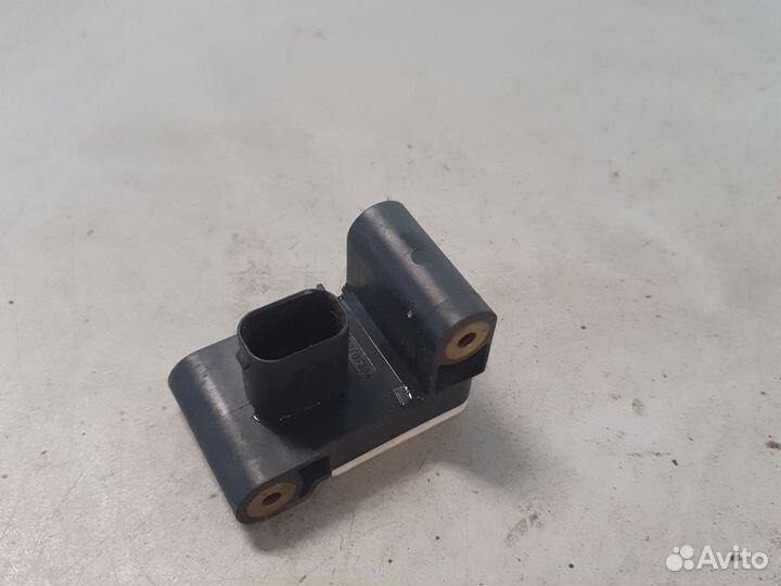 Датчик удара BMW 6911003