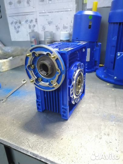 Мотор-редуктор червячный