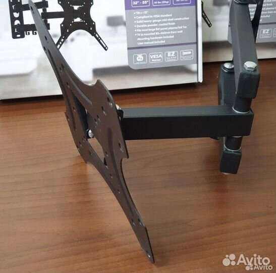 Кронштейн для телевизора поворотный