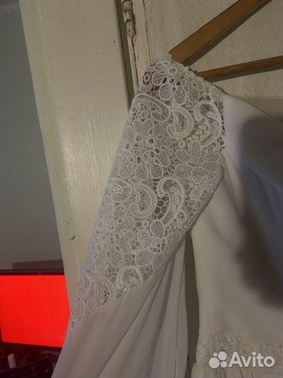 Свадебное платье 48 50 бу