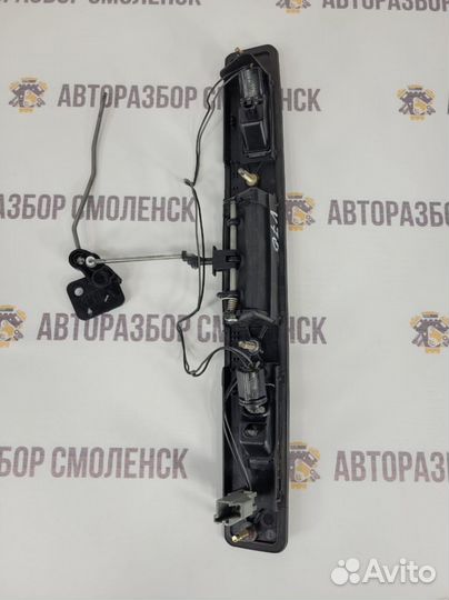 Ручка багажника Volvo V70