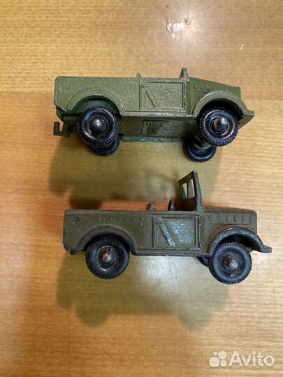 Военная техника тпз газ 69 2штуки СССР