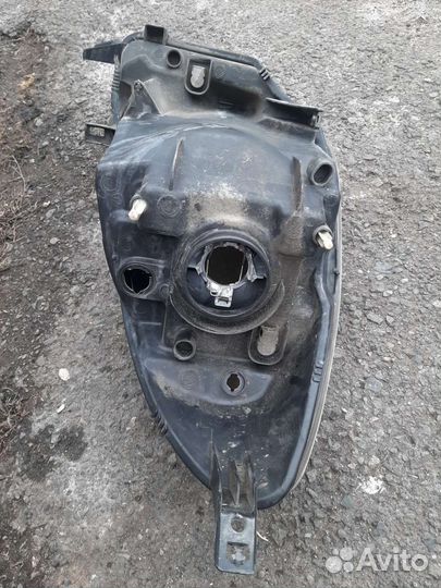 Фара левая nissan note E11