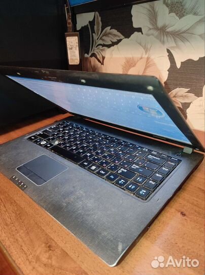 Ноутбук Samsung r428