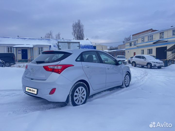 Hyundai i30 1.6 AT, 2015, 144 000 км
