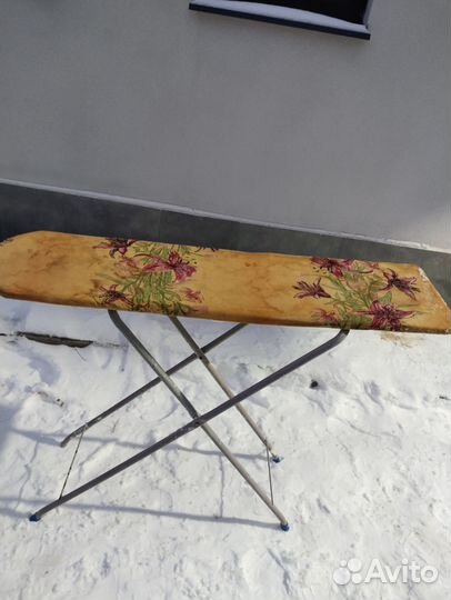 Гладильная доска бу в нормальном состоянии
