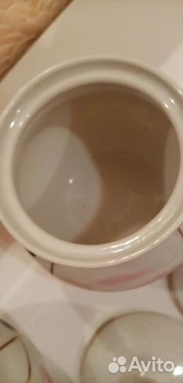 Сахарница и чайник