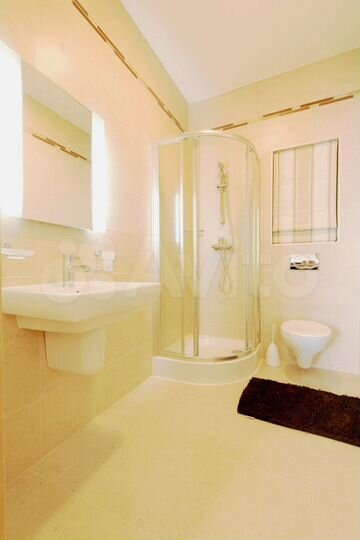 2-к. квартира, 55 м², 4/6 эт.