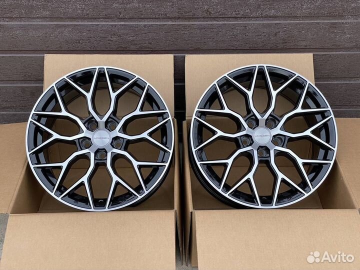 Литые Диски Vossen HF2 R20 5*112 BP