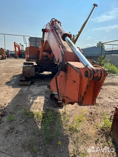 Гусеничный экскаватор Hitachi EX 200-5, 1998