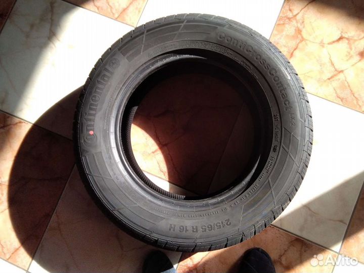 Continental ContiCrossContact LX2 215/65 R16 98H