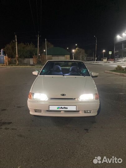 Белый ваз 2114