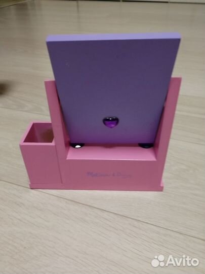 Деревянная шкатулка