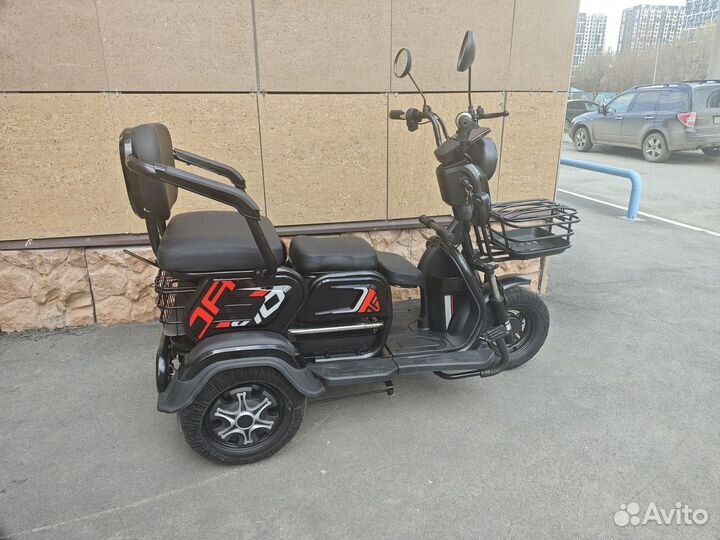 Велосипед скутер с педалями электро 500W