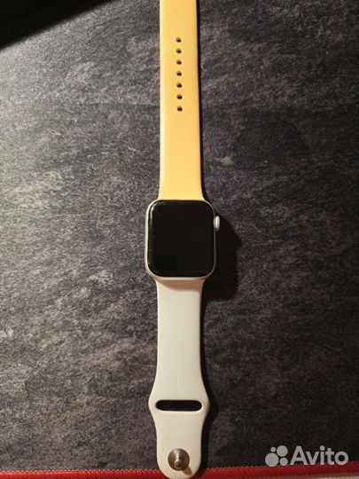 Apple watch series 5 40mm