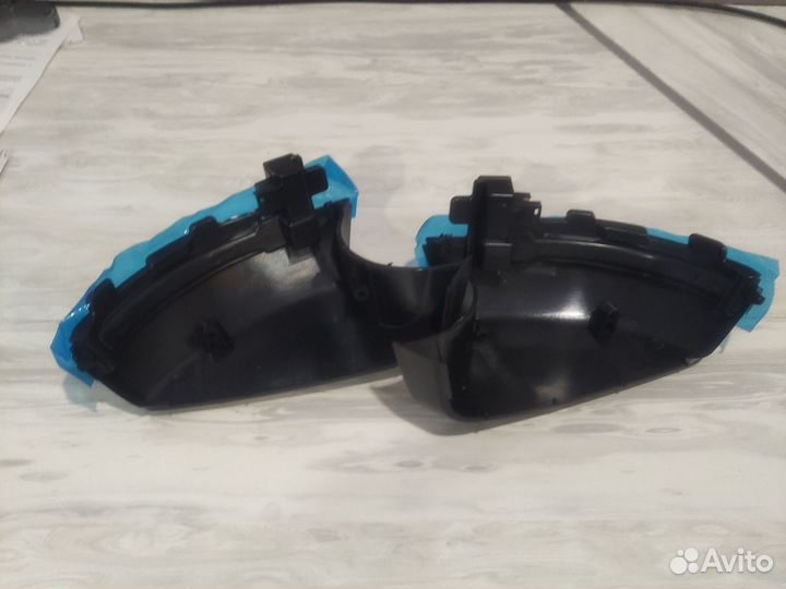 Повторитель поворота в зеркало бегущий