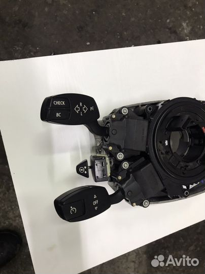 Переключаль подрулевой BMW E60