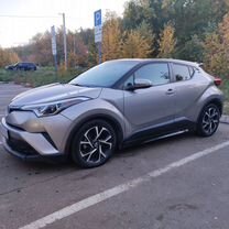 Toyota C-HR 2.0 CVT, 2017, 55 500 км, с пробегом, цена 2 250 000 �руб.