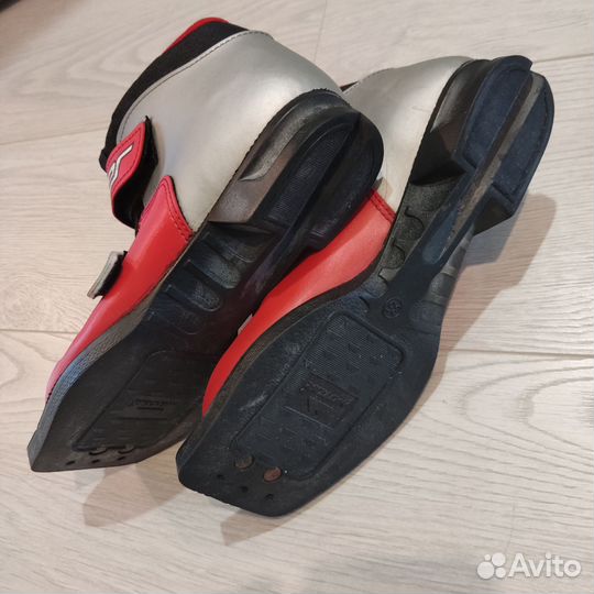 Лыжные ботинки trek 35